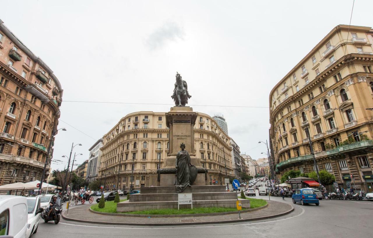La Fontana Di Rua Catalana Lägenhet Neapel Exteriör bild
